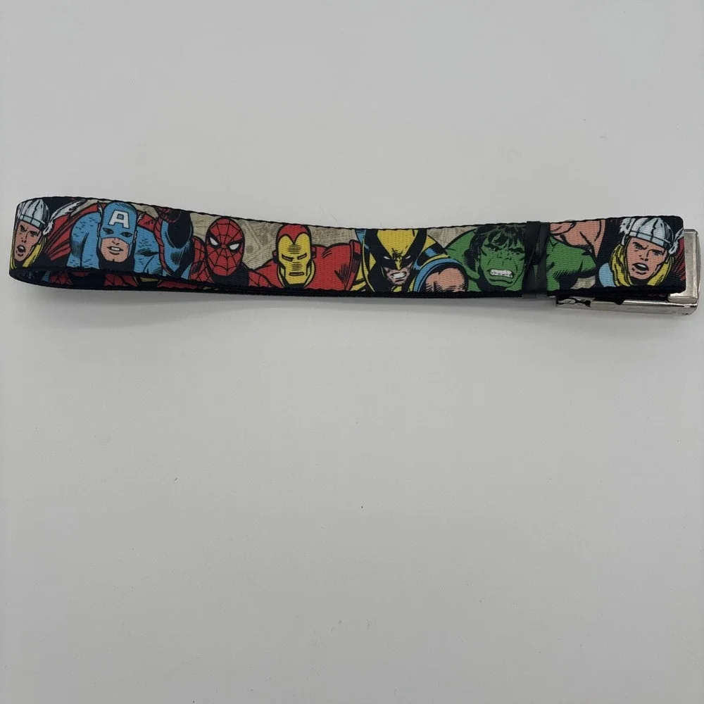Marvel Buckle Down Avengers Wolverine‎ Belt